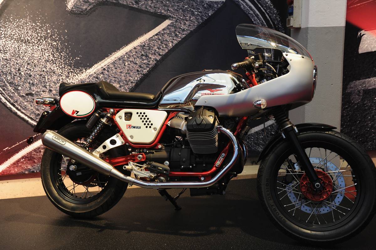 Moto Guzzi V7 III Racer