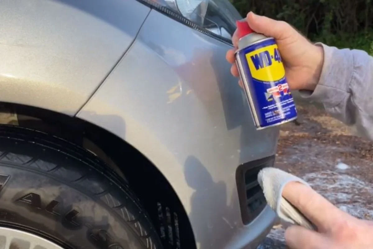 wd40, wd-40, wd40 garage door, wd40 for garage door lubrication, lubrication, wd40 carpet cleaner, toilet cleaner, car damage, paint damage, frozen locks, snow build-up, shower heads, anti rust, sticker removal